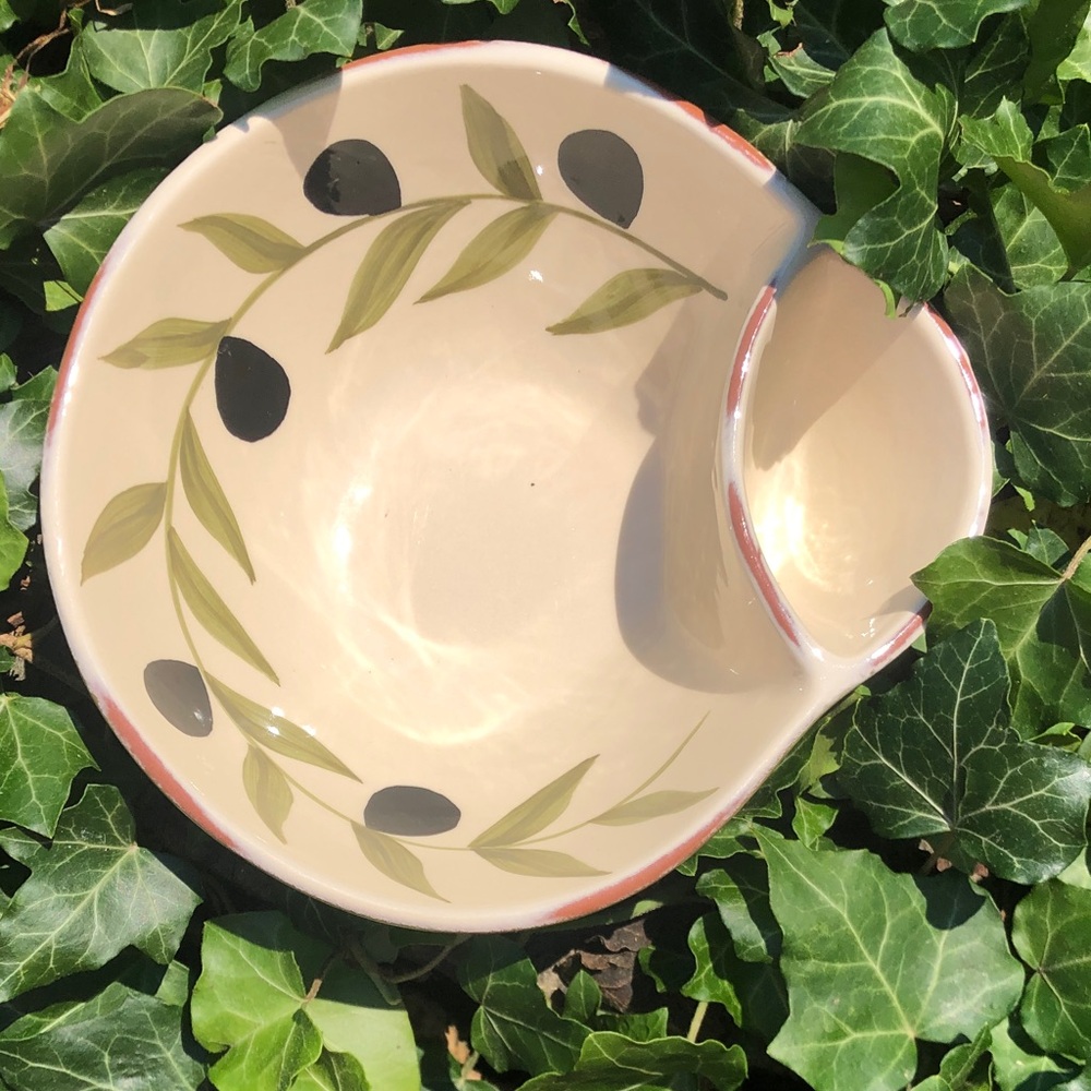 Hand-Painted Olive Bowl with Dip Well - Cream & Green